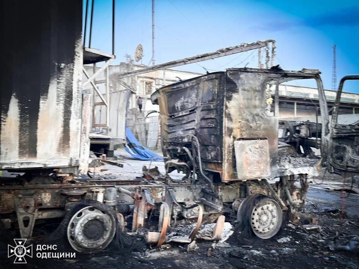 Наслідки удару по Одеській області 26 квітня