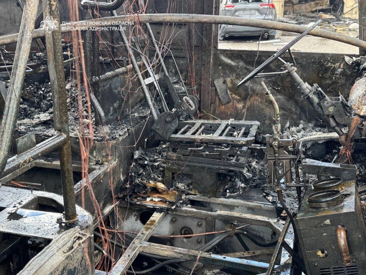 Последствия удара по Днепру 30 апреля