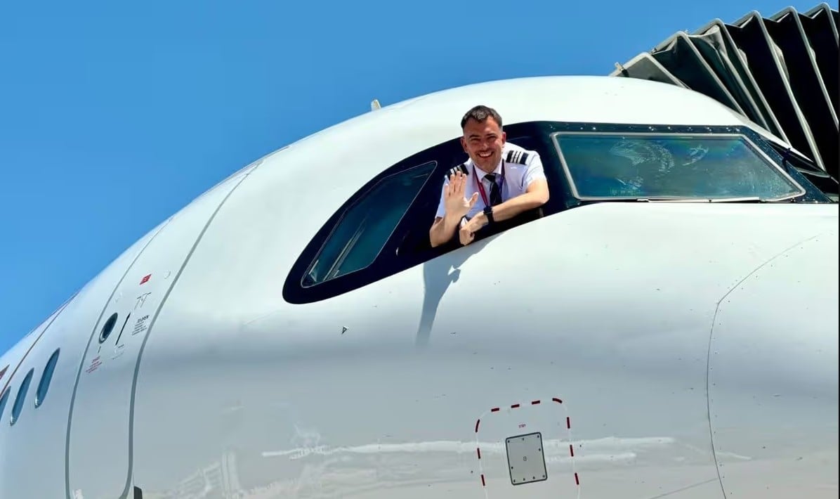 Пілот авіакомпанії Wizz Air Том Копестейк