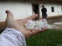 Холод з дощами і градами повертається: коли Черкащину накриє негода