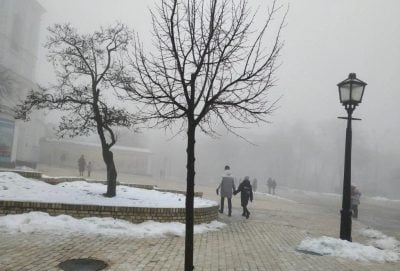 Мокрий сніг і сильний вітер: синоптик попередила українців про заморозки