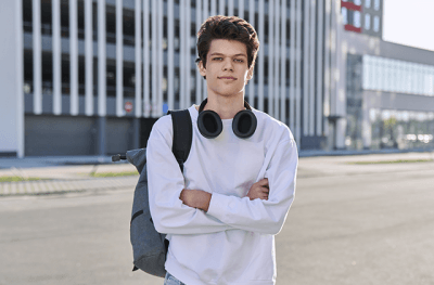 Яка дистанційна школа пропонує найкращу підготовку до НМТ