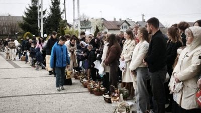 Циклон из Польши несет холод: какой будет погода во Львовской области на Пасху