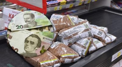 Исчезает с полок на глазах: украинцы массово скупают одну крупу, какие цены