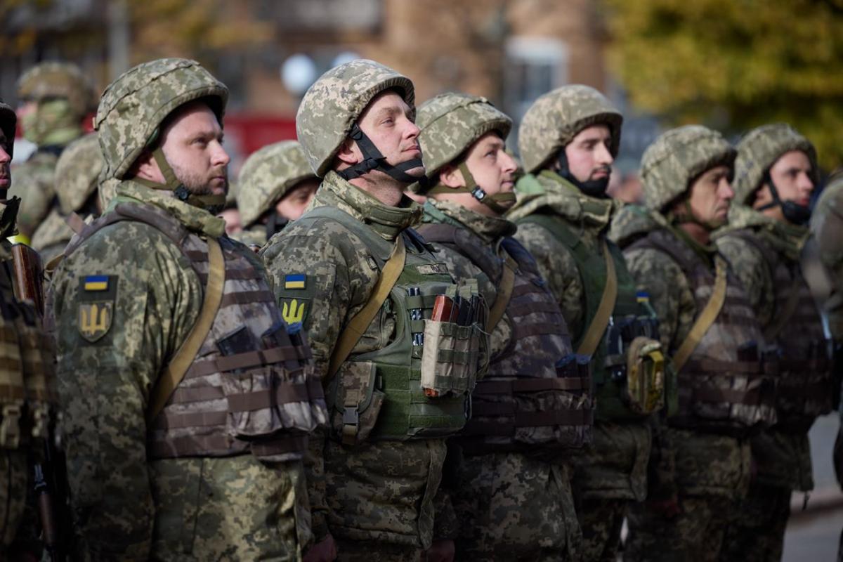 Военнослужащие