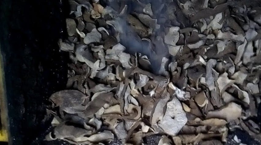 Картофельная кожура в печи