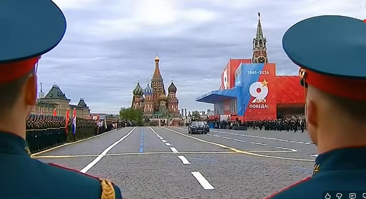 За словами Коваленка, Україна зараз тримає Росію на гачку