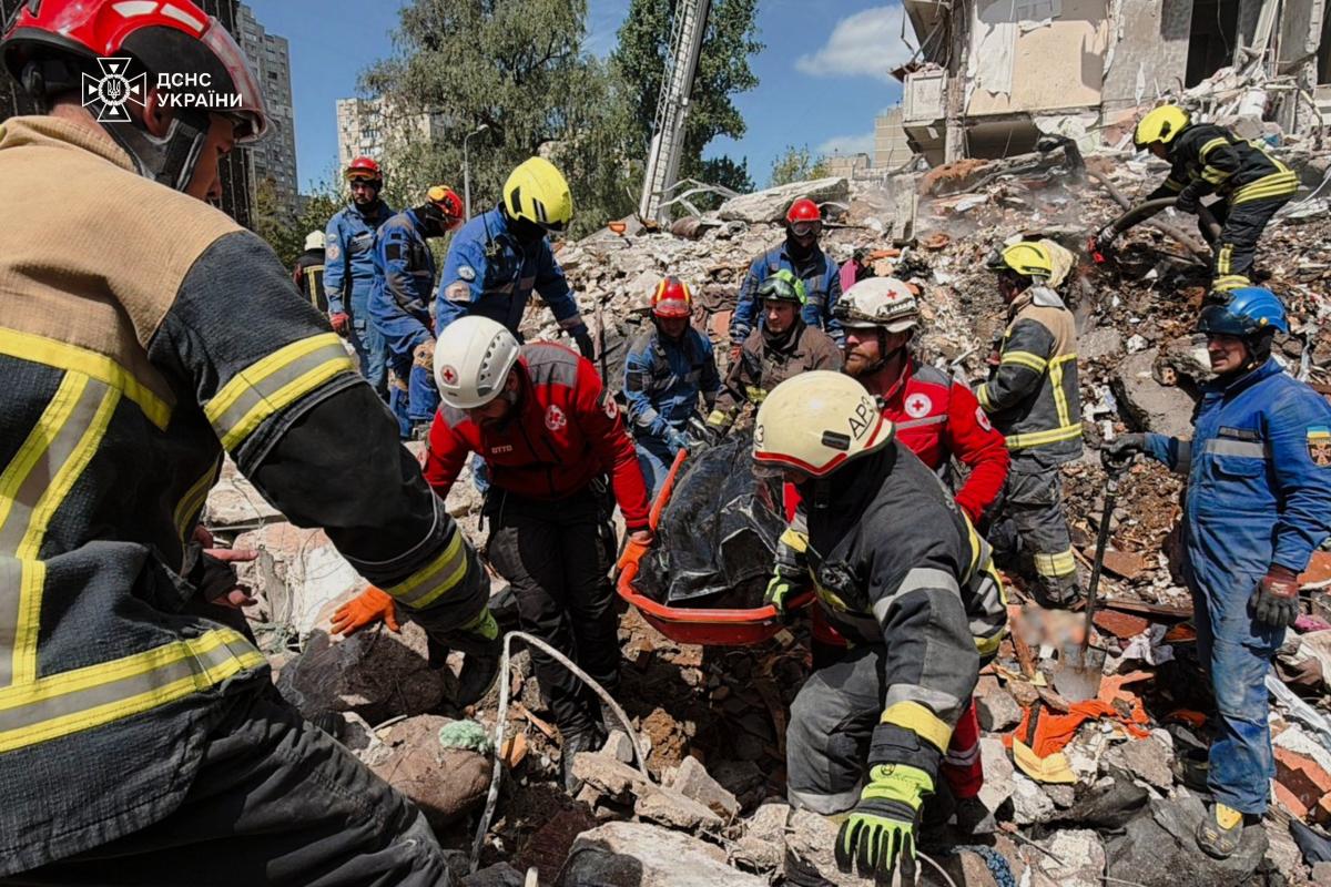 Рятувальна операція в Києві 