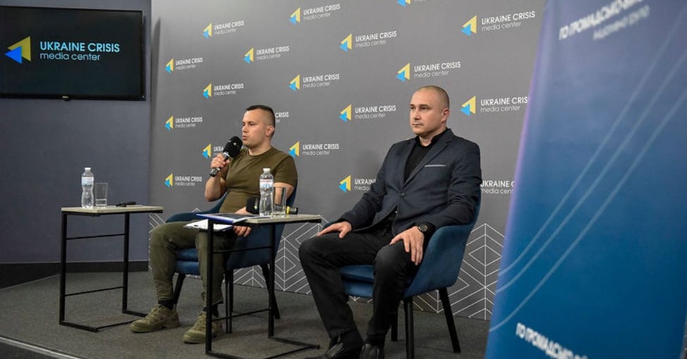 Україні потрібна єдність та оборонна демократія, – Івашин