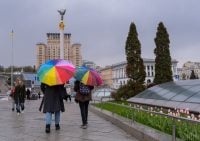 Температура резко снизится: в Украине начнется период дождей и гроз