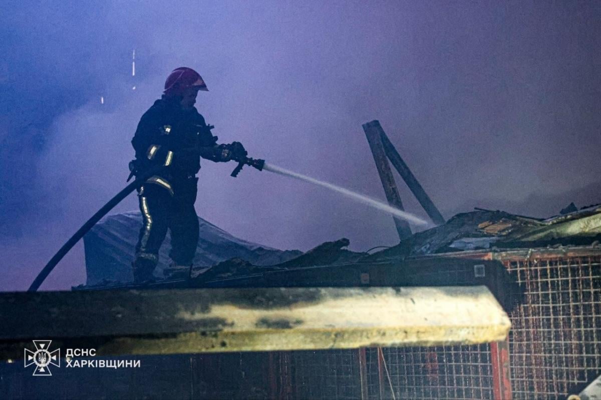 Удар по "Укрпошті" в Харкові 8 червня
