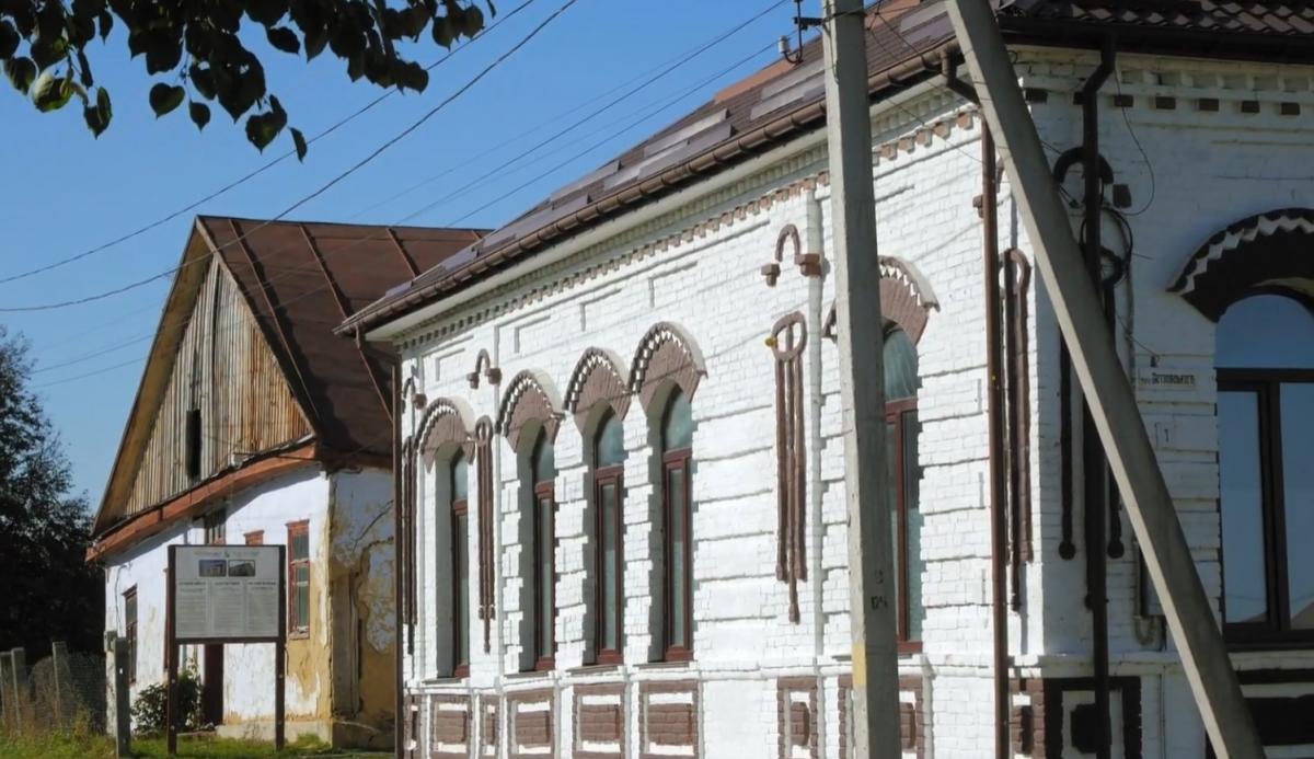 Меджибож приваблює туристів Меджибож приваблює туристів