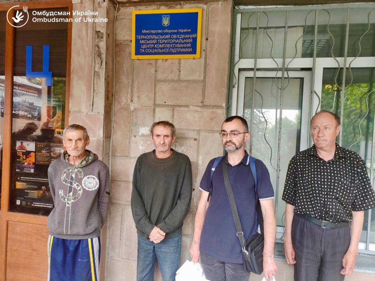 П’яний працівник і утримання людей з інвалідністю: скандал в Тернопільському ТЦК