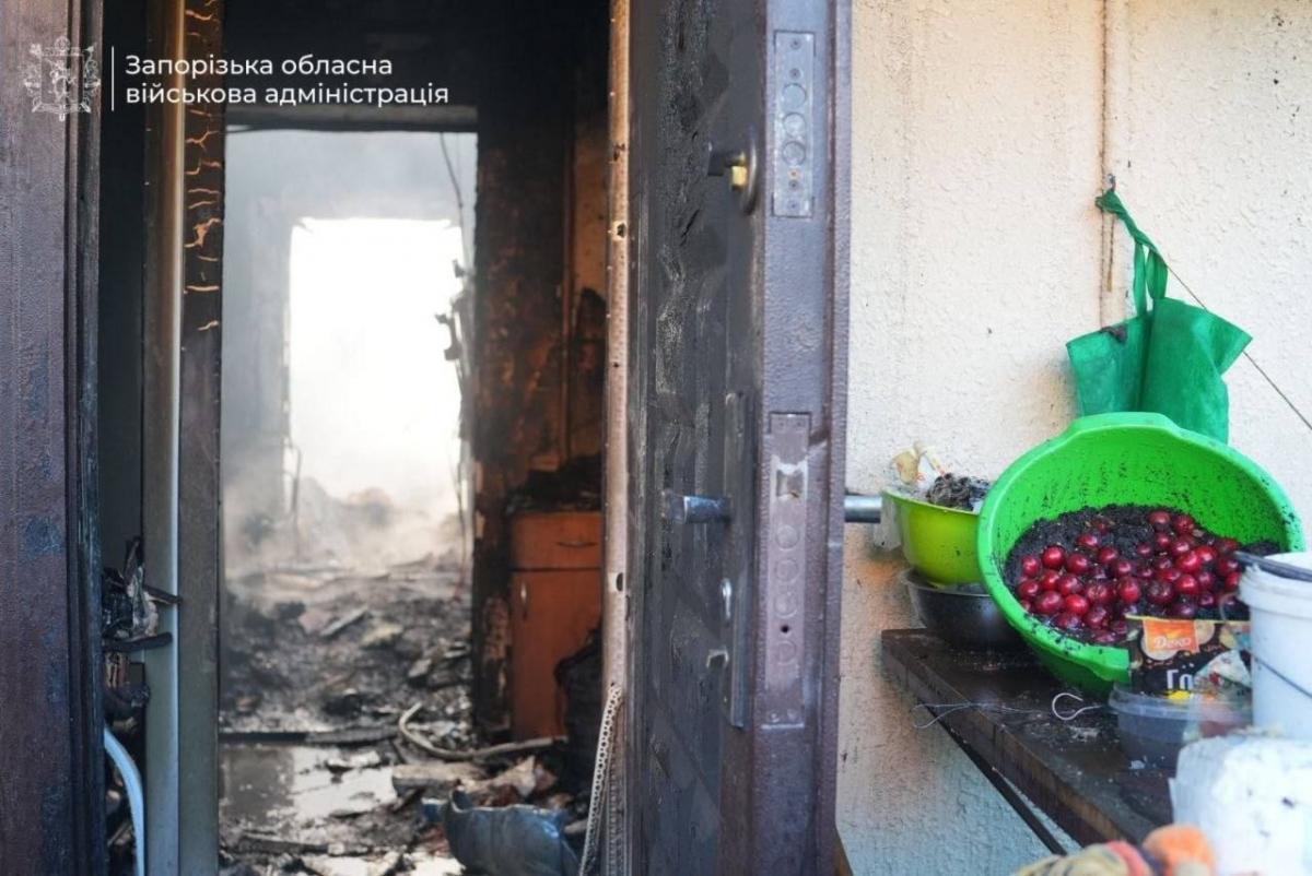 Последствия вражеской атаки по Запорожью 22 июня