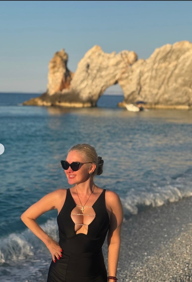 Катерина Бужинская показала отдых на островах 
