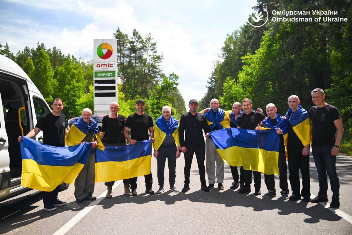 Україна повернула з російської неволі ще сімох цивільних