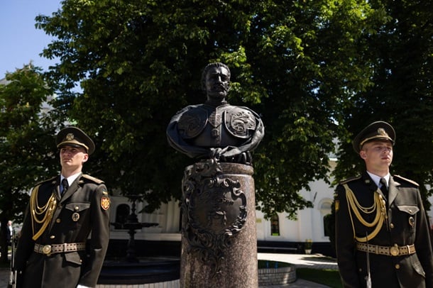 У Києво-Печерській лаврі встановили погруддя Івану Мазепі
