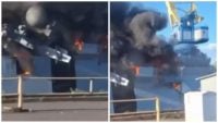 Корвет РФ підірвали прямо біля причалу: з'явилися кадри пожежі після вибухів