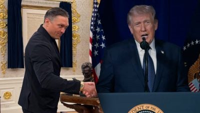 "Поддался влиянию Усика": Трамп пригласил боксера в Белый дом и пожалел об этом