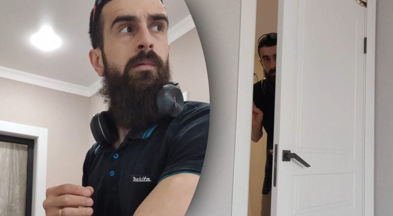 Чоловік забув зачинити двері й був вражений тим, хто опинився за його спиною