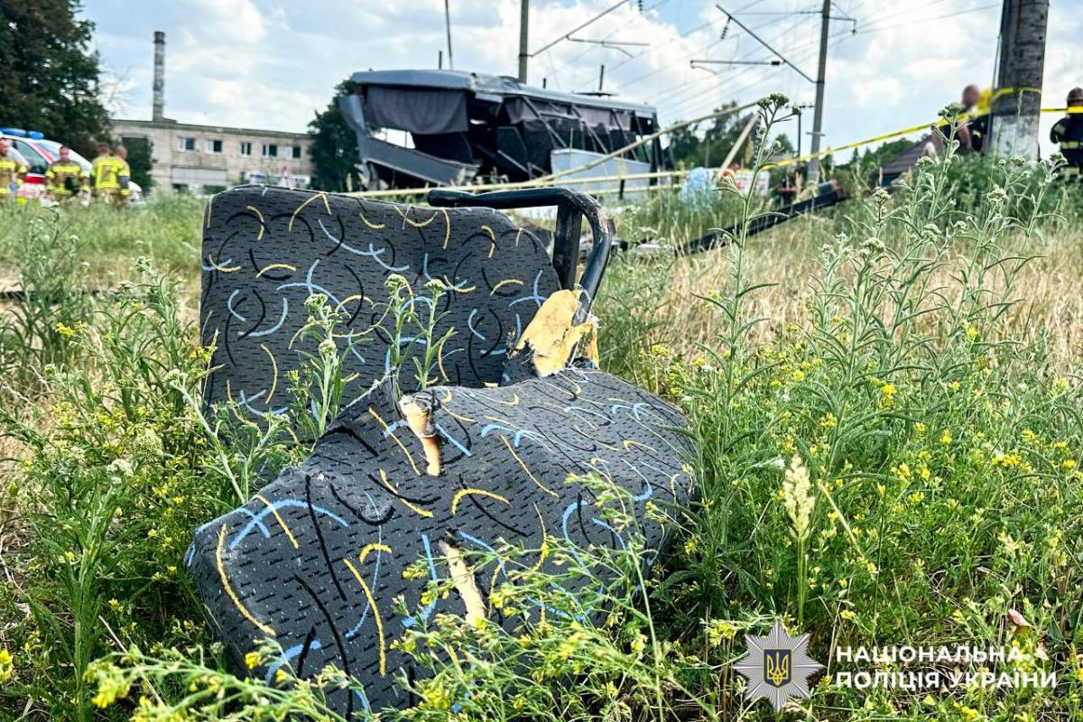 Смертельне зіткнення потяга і маршрутки на Рівненщині