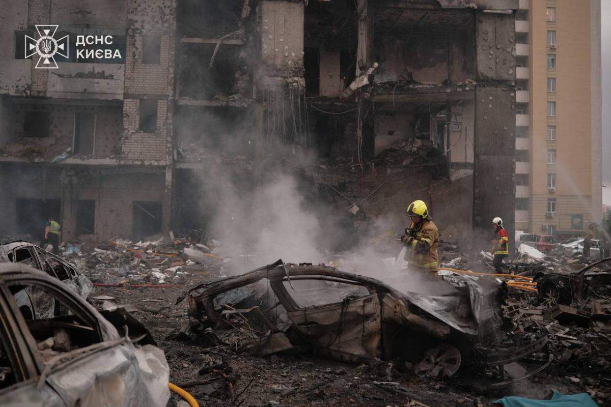 Наслідки ударів по Києву і Київській області 6 липня Наслідки ударів по Києву і Київській області 6 липня
