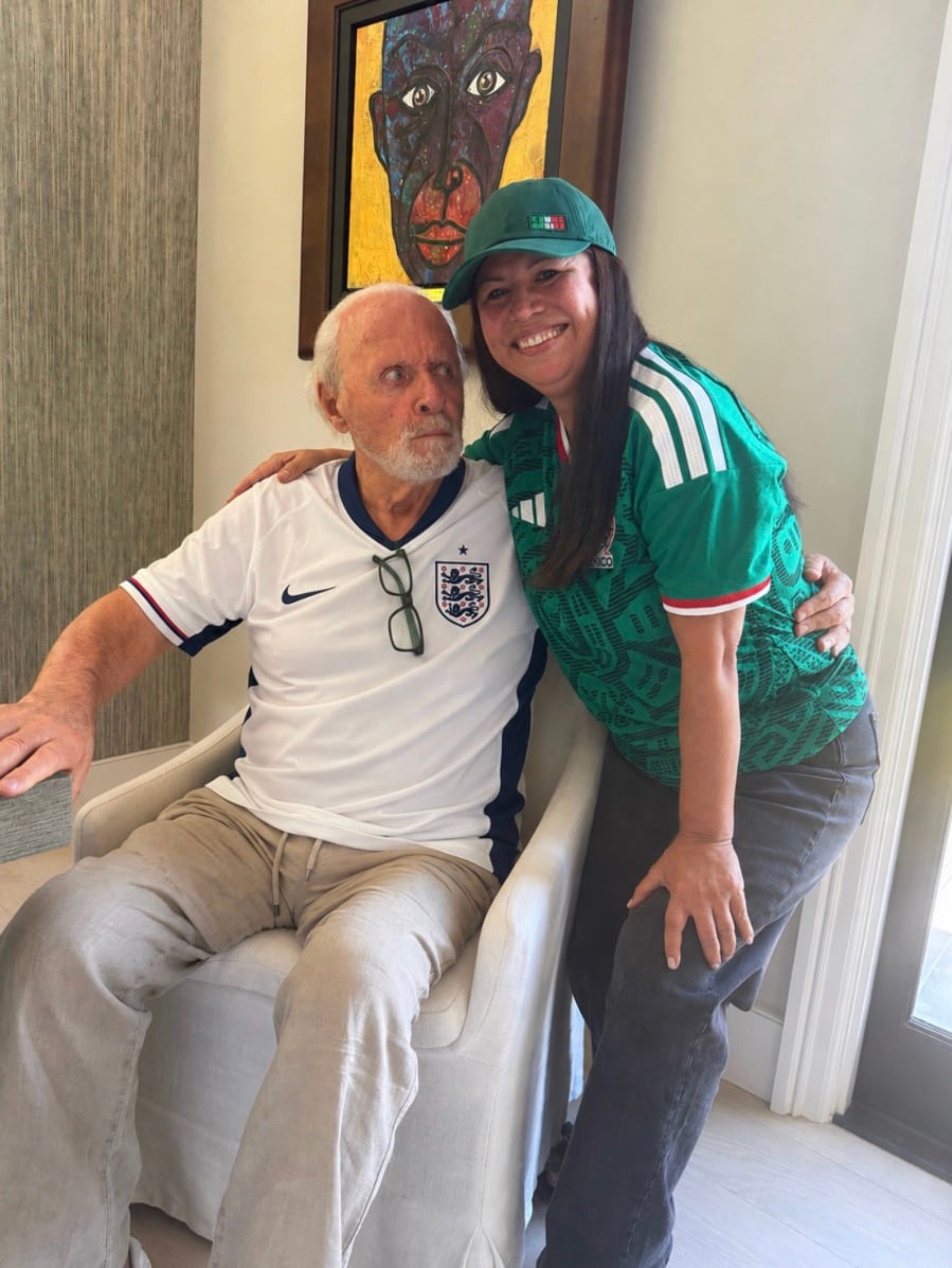 Энтони Хопкинс стал неузнаваемый 