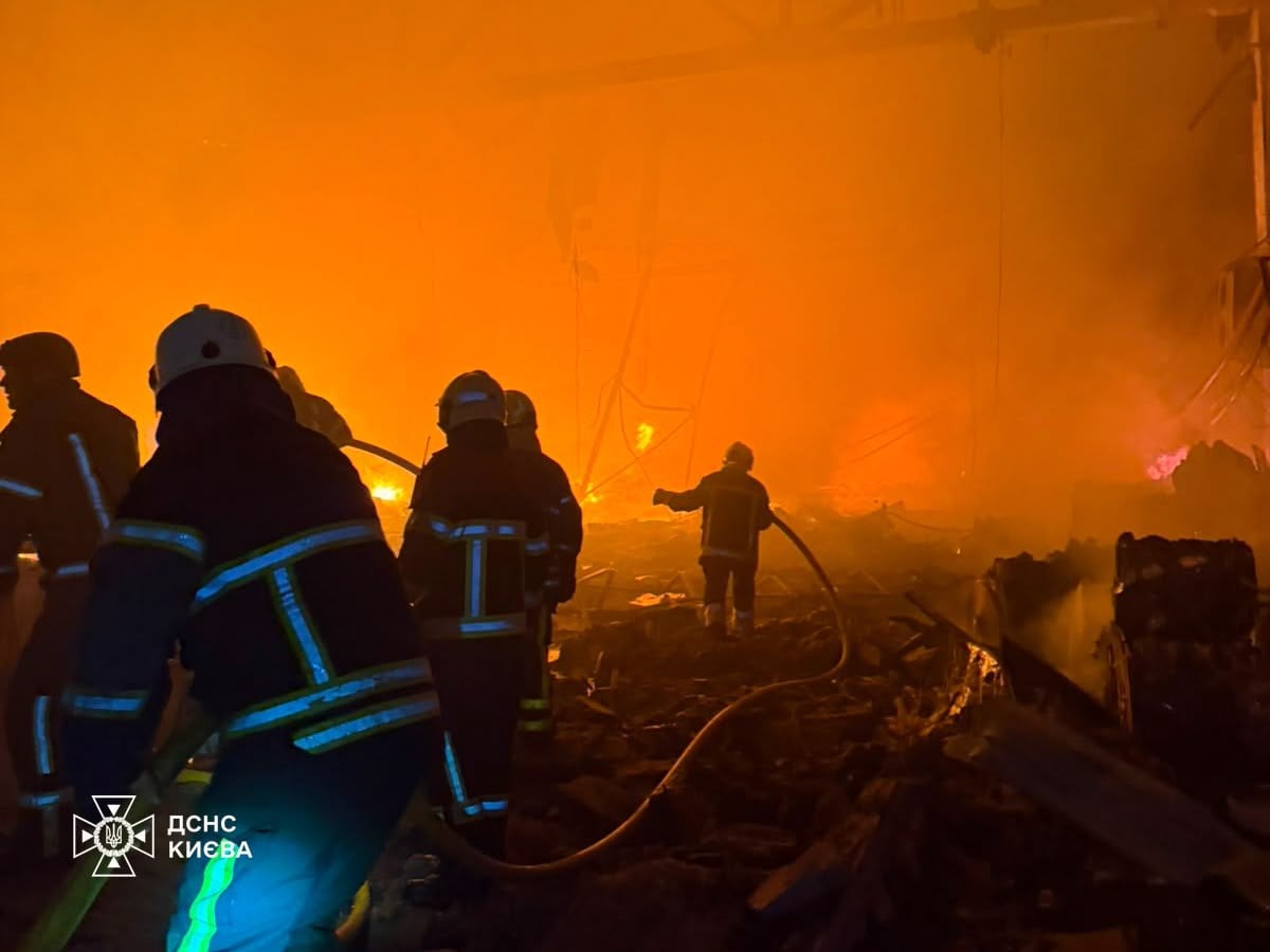 Последствия атаки РФ на Киев в ночь на 16 июля 2026 Последствия атаки РФ на Киев в ночь на 16 июля 2026