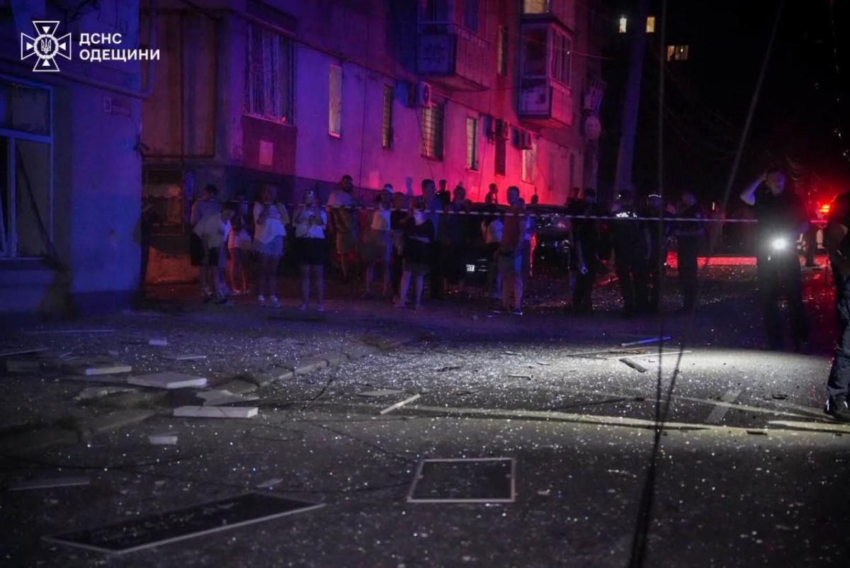 Последствия атаки в Одессу 16.07.2026 Последствия атаки в Одессу 16.07.2026