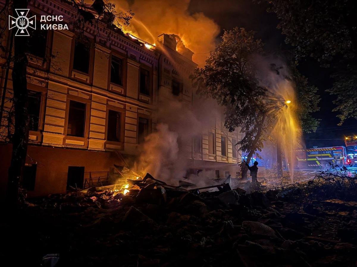 Наслідки удару по Києву і Київській області 19 липня Наслідки удару по Києву і Київській області 19 липня