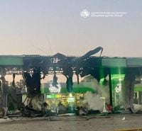 РФ массированно атаковала АЗС на Днепропетровщине: есть жертва и раненые