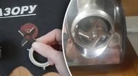 Нож мясорубки снова станет острым: лайфхак с крышкой от банки
