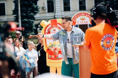 Гурт "Авіатор" стане спеціальним гостем "Караоке на майдані": легендарне шоу знову збирає українців у центрі Києва