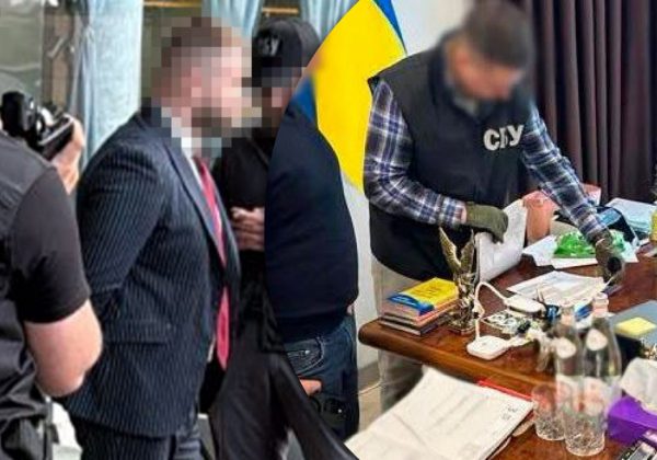 30 тысяч долларов за "правильный" раздел имущества: в Киеве задержали адвоката