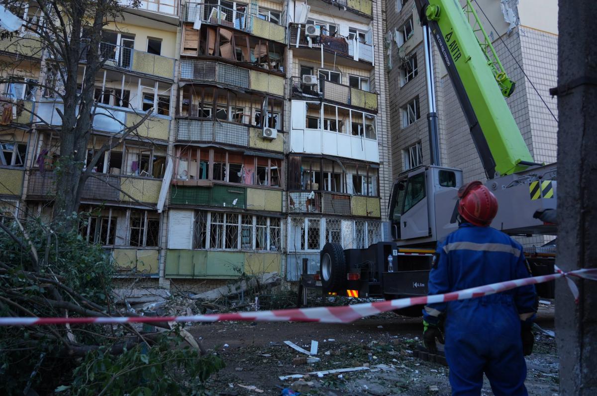 12-летний мальчик спас собаку и помогал раненым родственникам в Киеве 12-летний мальчик спас собаку и помогал раненым родственникам в Киеве