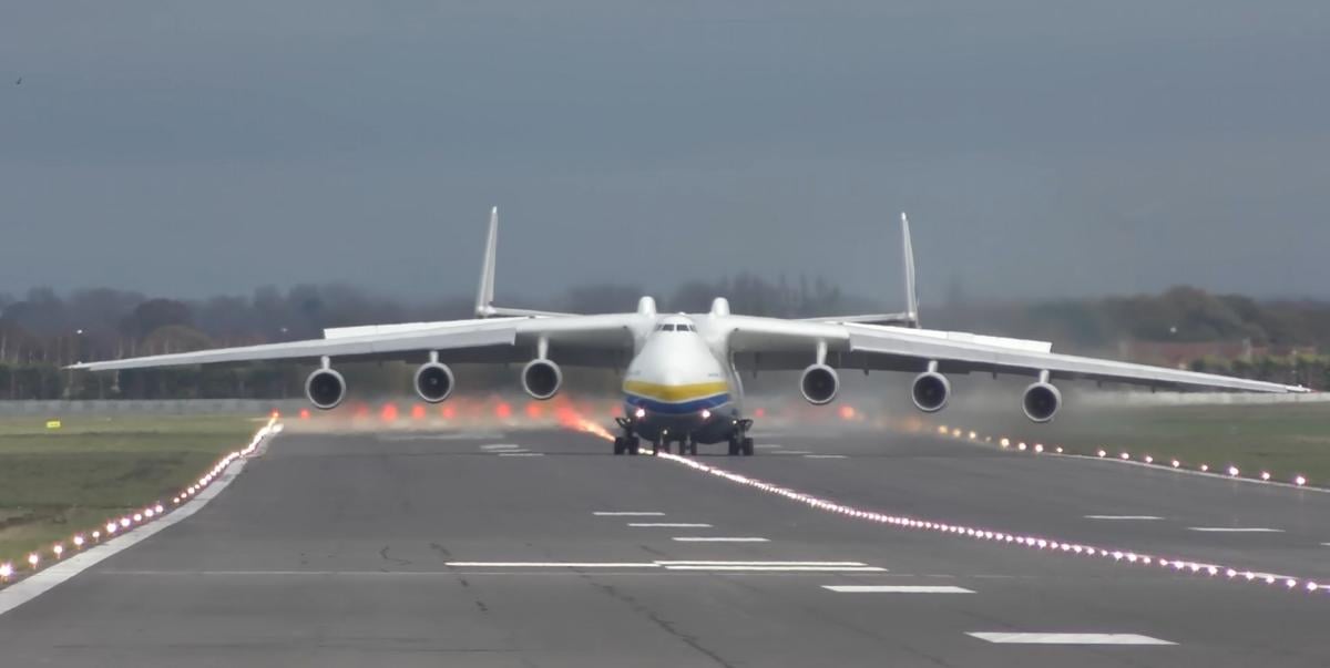 Літак Ан-225 