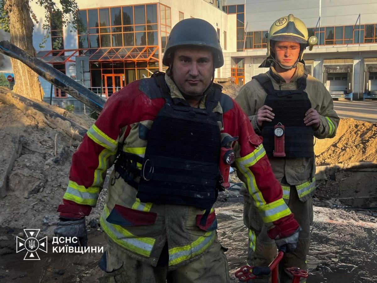 Ліквідація наслідків російського удару по Бучанському району
