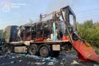 РФ поцілила в термінал "Нової пошти" на Одещині: спалахнула масштабна пожежа - деталі