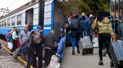 Українці за кордоном отримали нове обмеження - кого зачепить