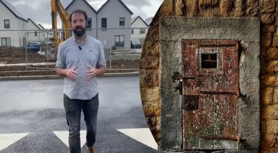 Турист знайшов таємні двері