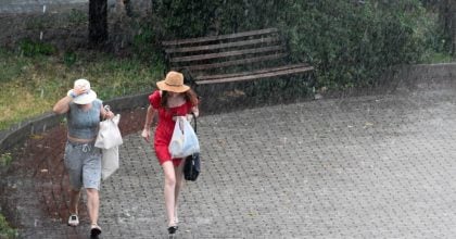 Україну накриє погодний контраст: де чекати гроз, а де - +34 градуси