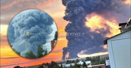 Вогонь і стовп диму поблизу Самари: дрони завдали удару по логістичному складу OZON