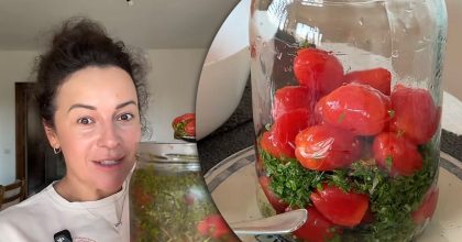 "Голі" помідори по-херсонськи: швидкий рецепт ароматної закуски з часником і зеленню
