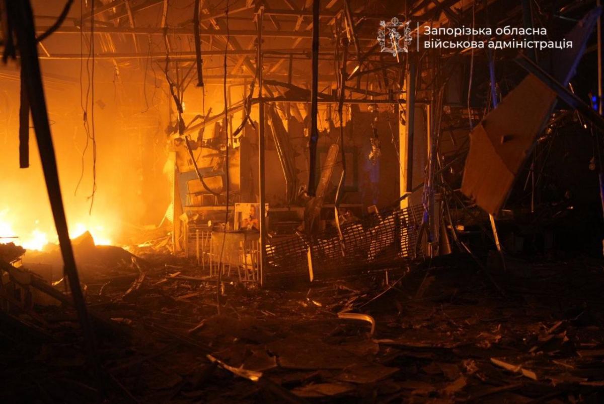 Наслідки удару РФ по Запоріжжю 7 вересня Наслідки удару РФ по Запоріжжю 7 вересня