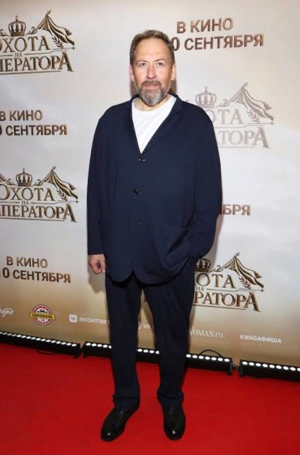 Путинст Дужников стал на 100 кг легче