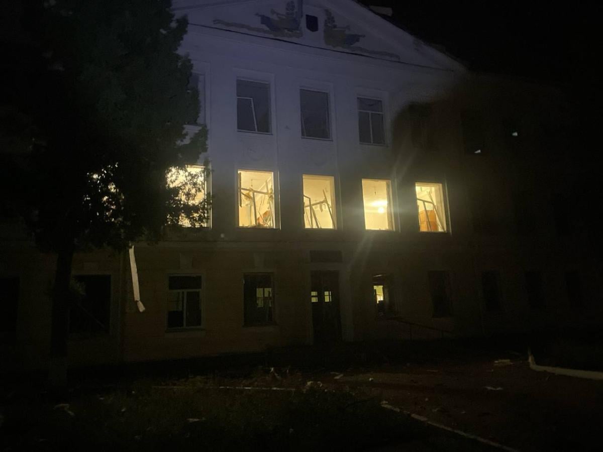У Конотопі пошкоджено школу 