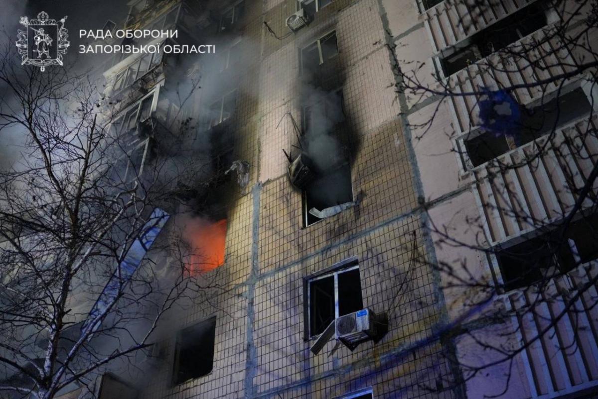 Последствия атаки РФ на Запорожье в ночь на 21 сентября Последствия атаки РФ на Запорожье в ночь на 21 сентября