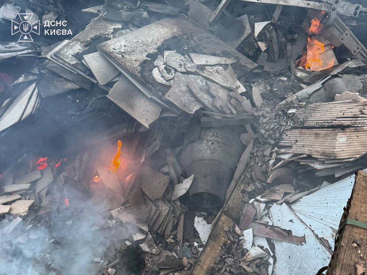 Наслідки атаки РФ на Київ 22 вересня Наслідки атаки РФ на Київ 22 вересня