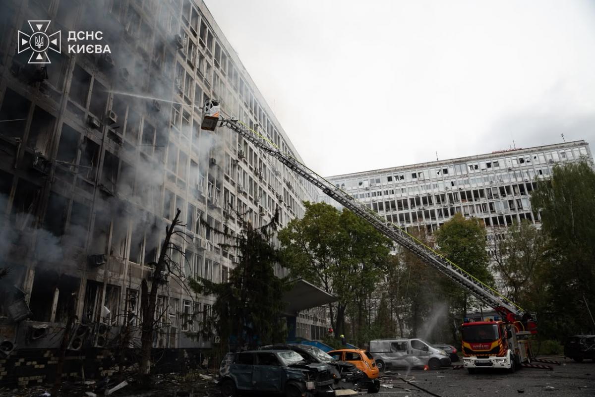 Наслідки удару по Києву 23 вересня