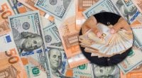 Доллар и евро резко пошли вверх: новый курс валют на 3 сентября